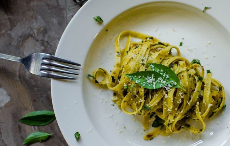 La pasta alla sera fa ingrassare. Ma è vero?