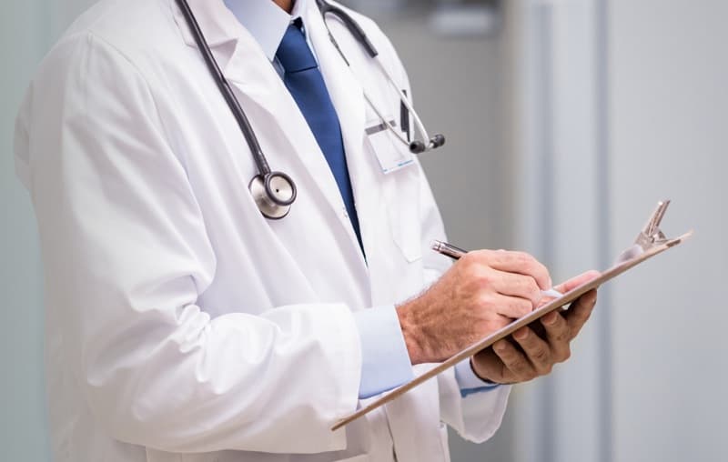 Perché i medici sbagliano la cura della Tiroide